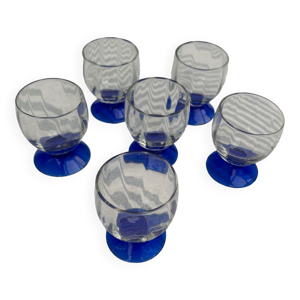 6 verres à liqueur