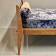 Canapé lit ou daybed velours et liège gris 1950
