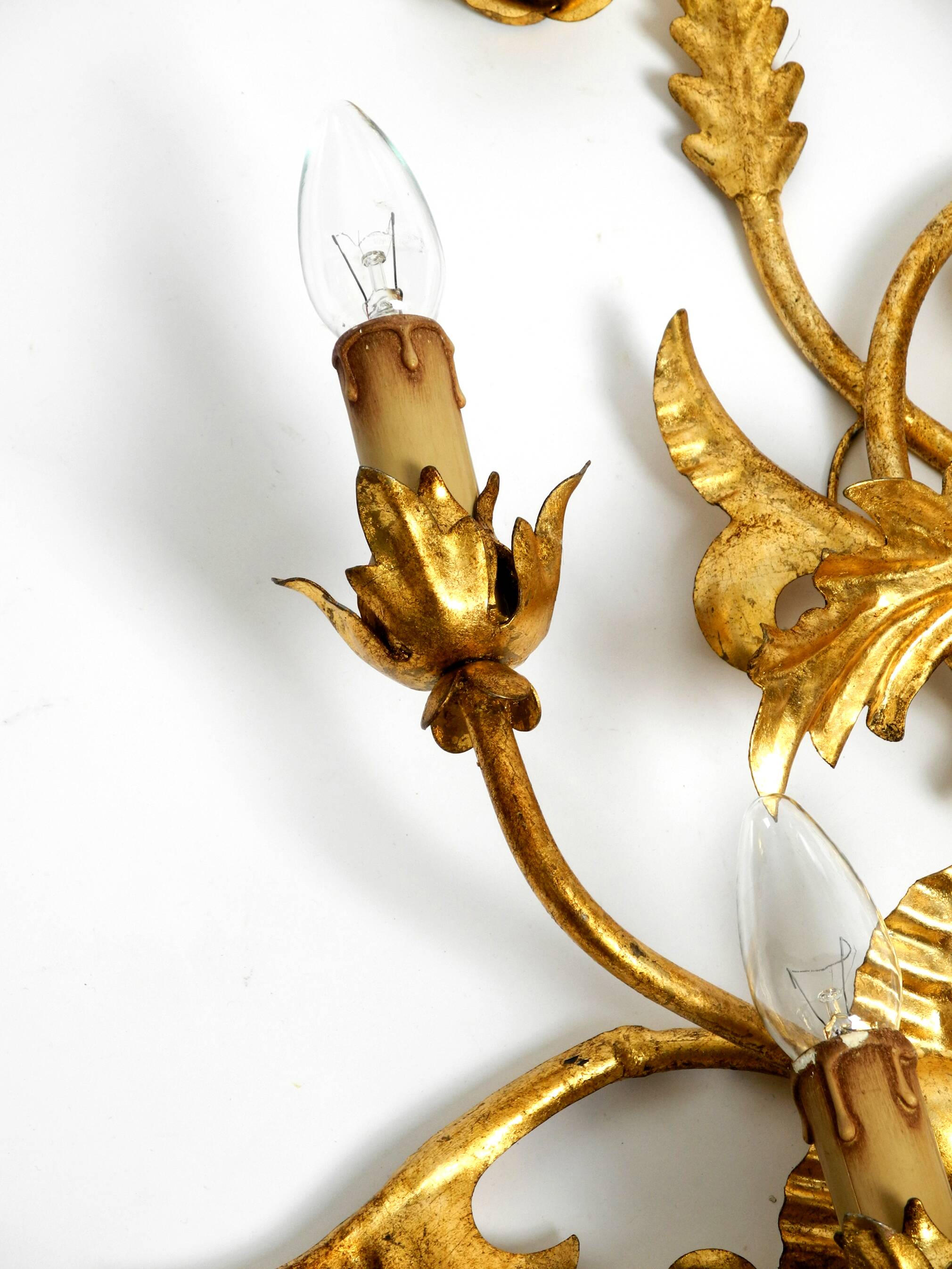 XL 1960s Italian gold-plated wall lamp with four sockets | heigh 80ccm