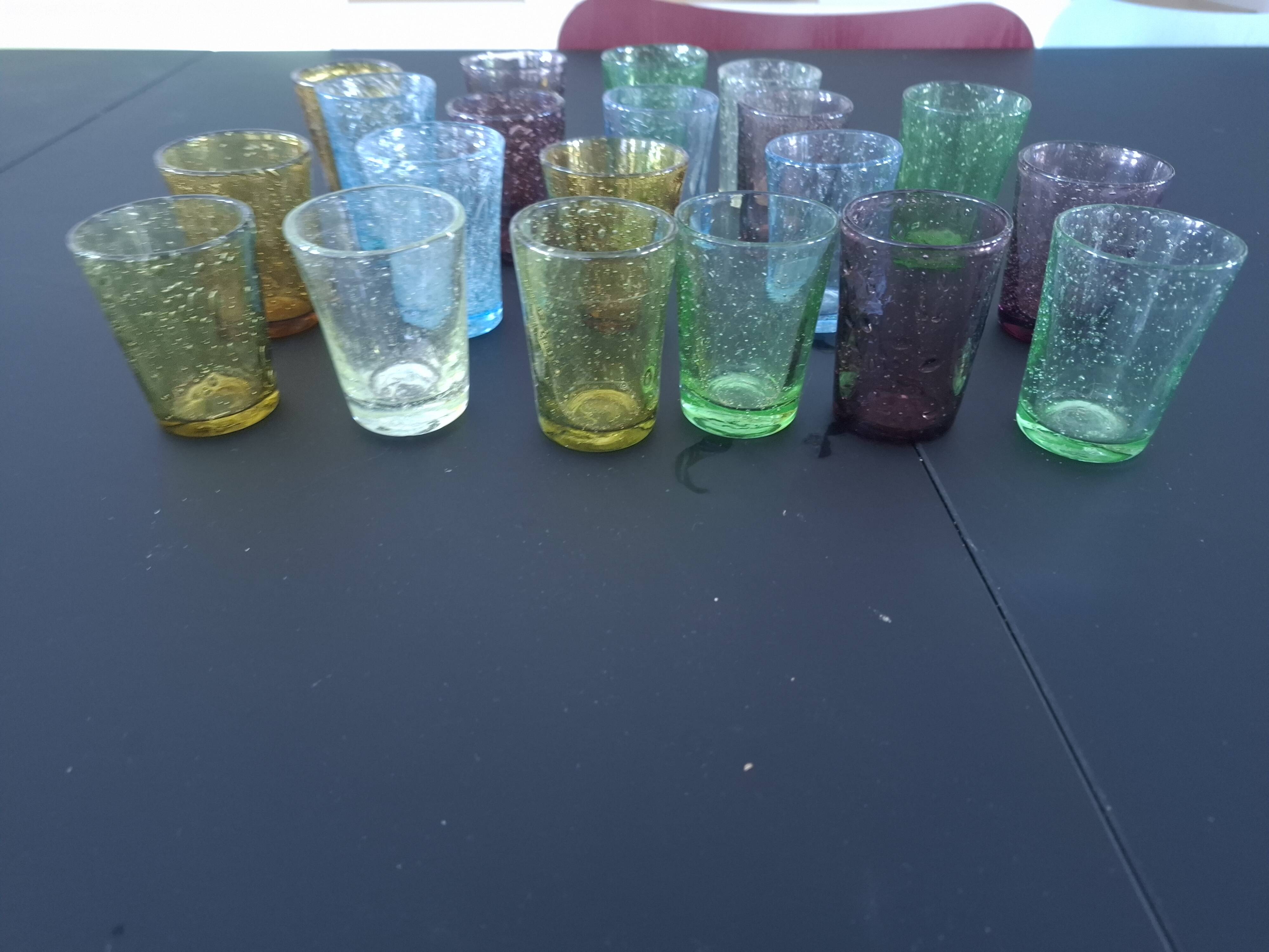 20 verres biot en verre souffle