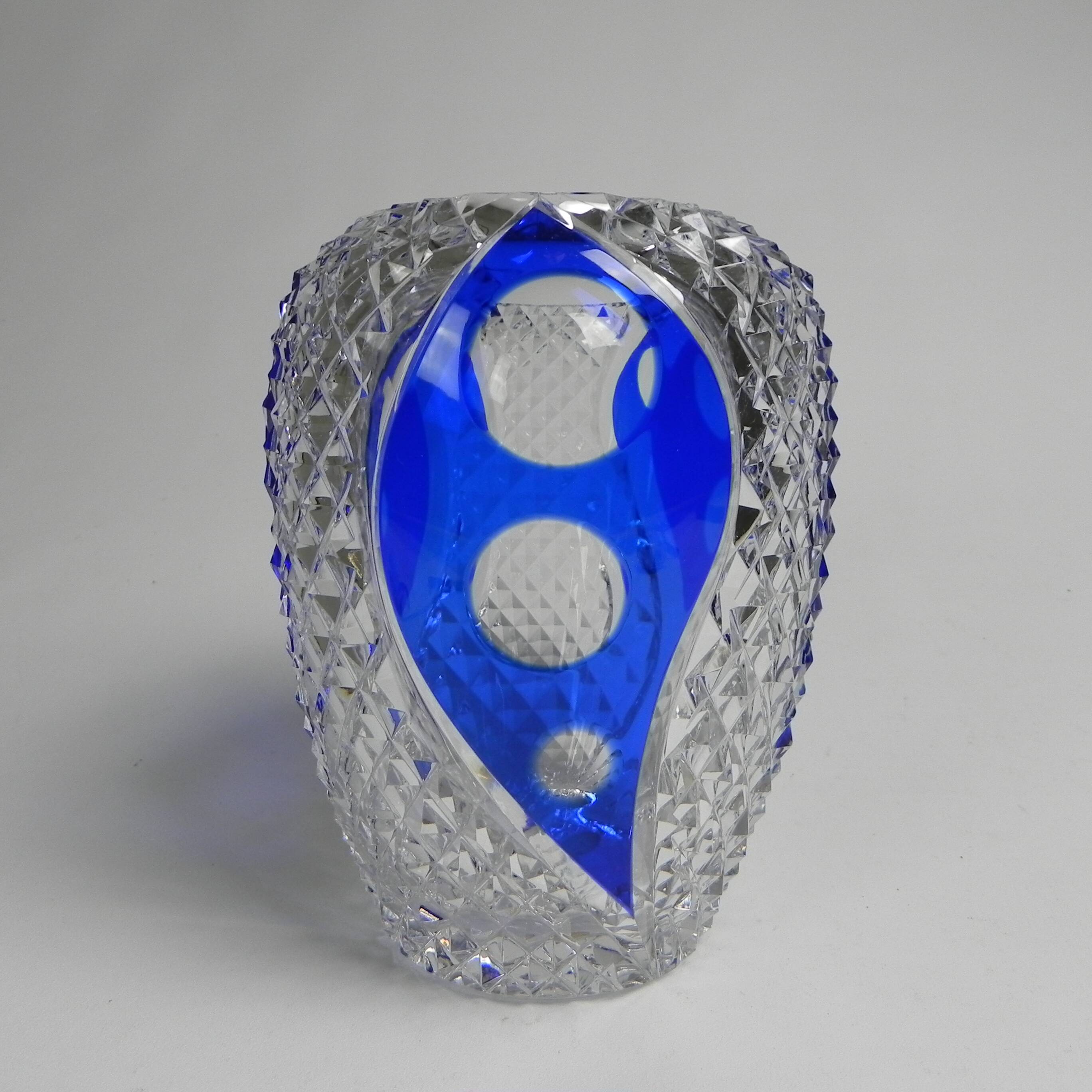 VSL Val Saint Lambert vase by Xavier Crespo, signed number 136-180.