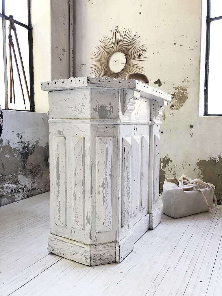 White patina and zinc counter