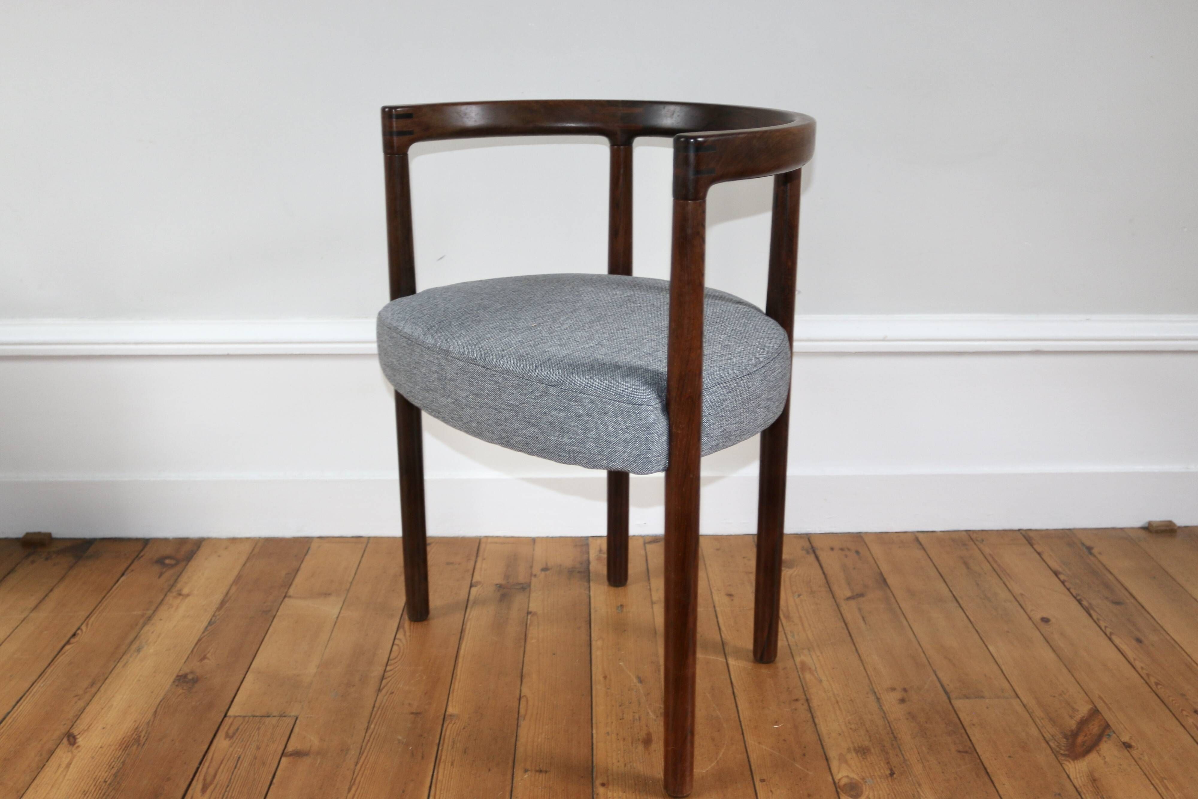 Scandinavian bridge chair in rosewood by Ole Gjerlov-Knudsen, 1960