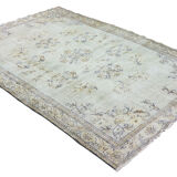 Anatolian handmade vintage rug 302 cm x 199 cm