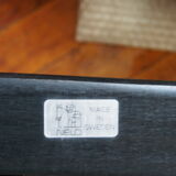 Paire de fauteuils et reposes pieds scandinaves