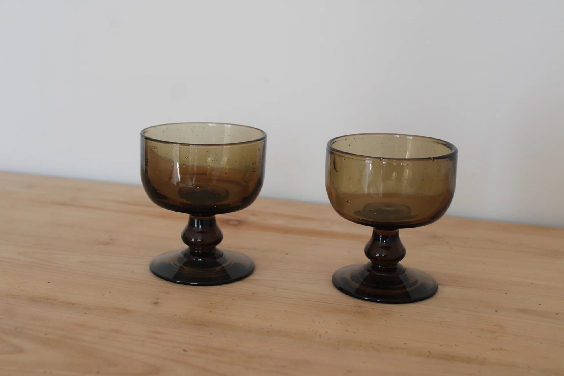 Pair of vintage brown smoked glass cups – 1960s/70s