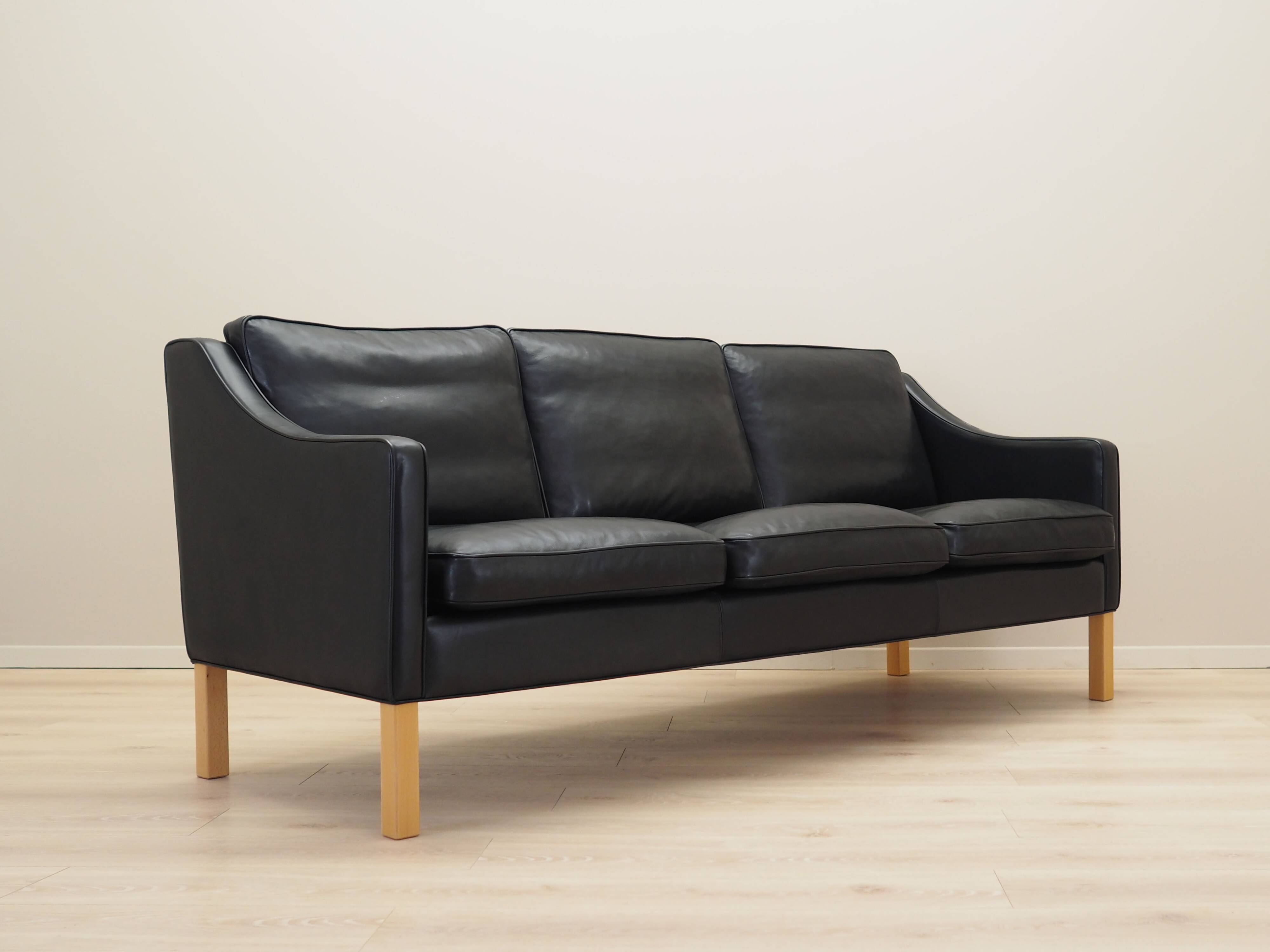 Black leather sofa, Danish design, 1970s, manufacture: Hurup Møbelfabrik