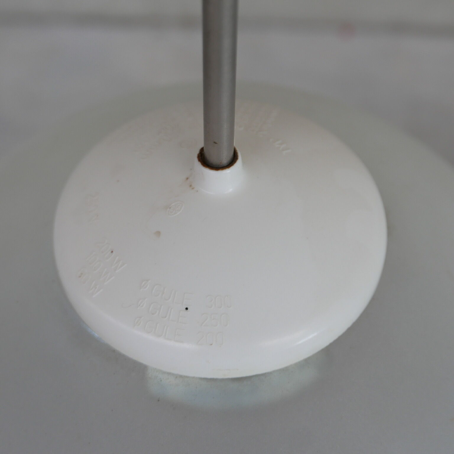 Two tone glass pendant light