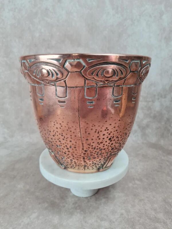Cache-pot ancien Art Nouveau Gustave De Bruyn Fives-lille �� cuivre galvanoplastie