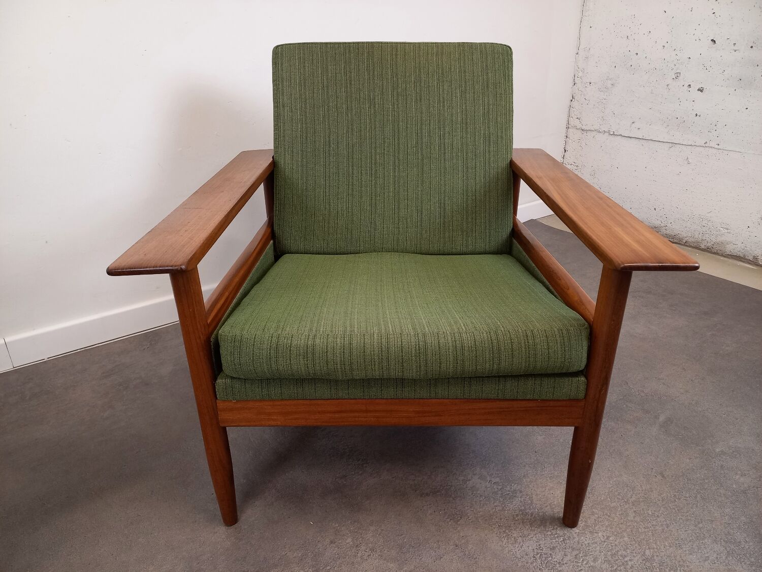 Paire de fauteuils scandinave