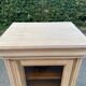 Vitrine bonnetière Louis Philippe rénovée en merisier brut