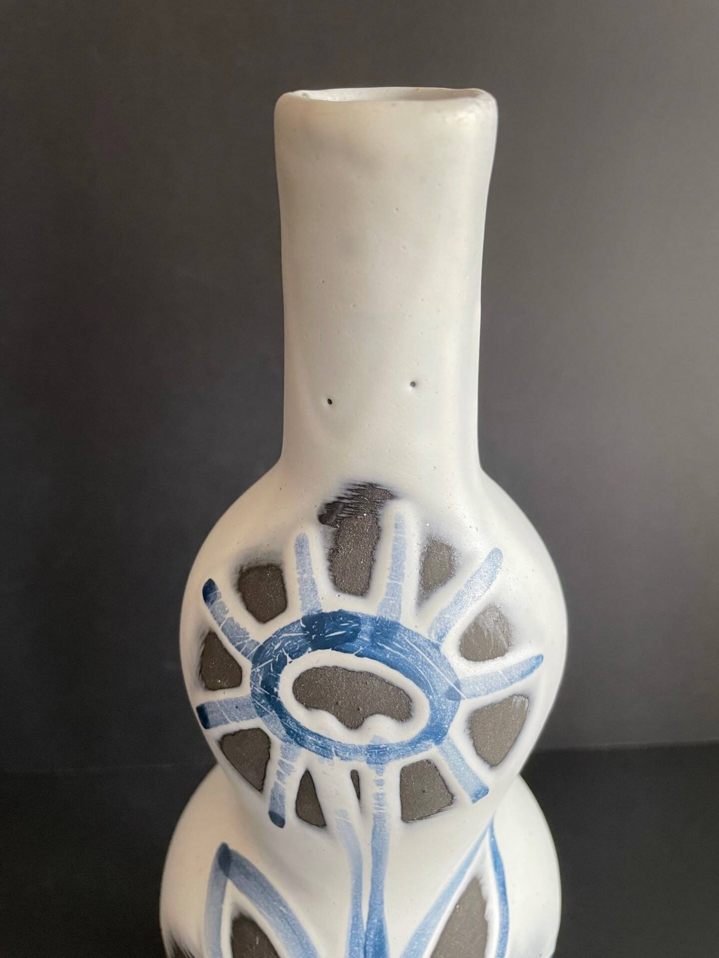 “Fine” earthenware bottle by Roger Capron Vallauris