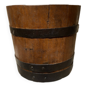 cache pot tonneau en