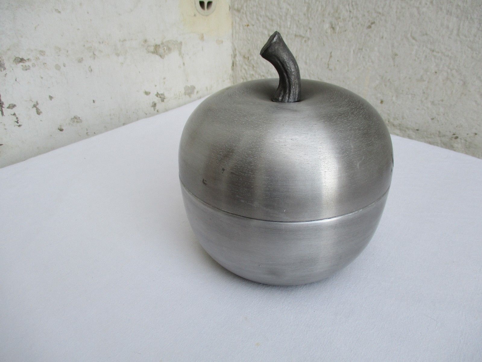 Years 70's ice bucket