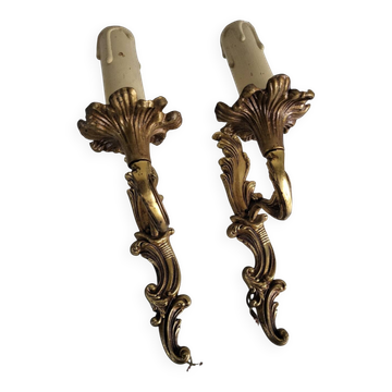 Ancienne Paire d'Appliques en métal doré Style Louis XV