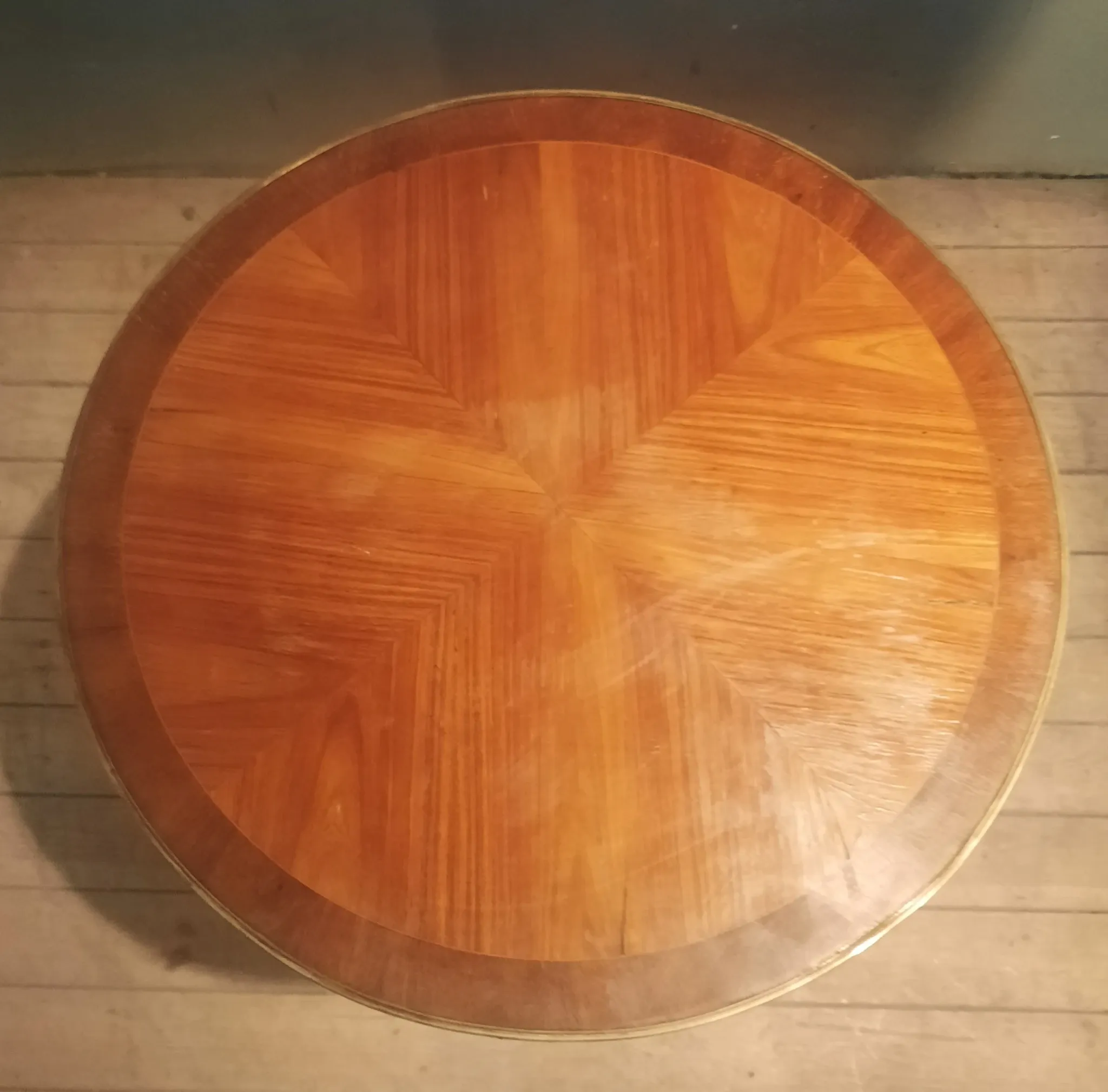 Marquetry guéridon in Louis XVI style