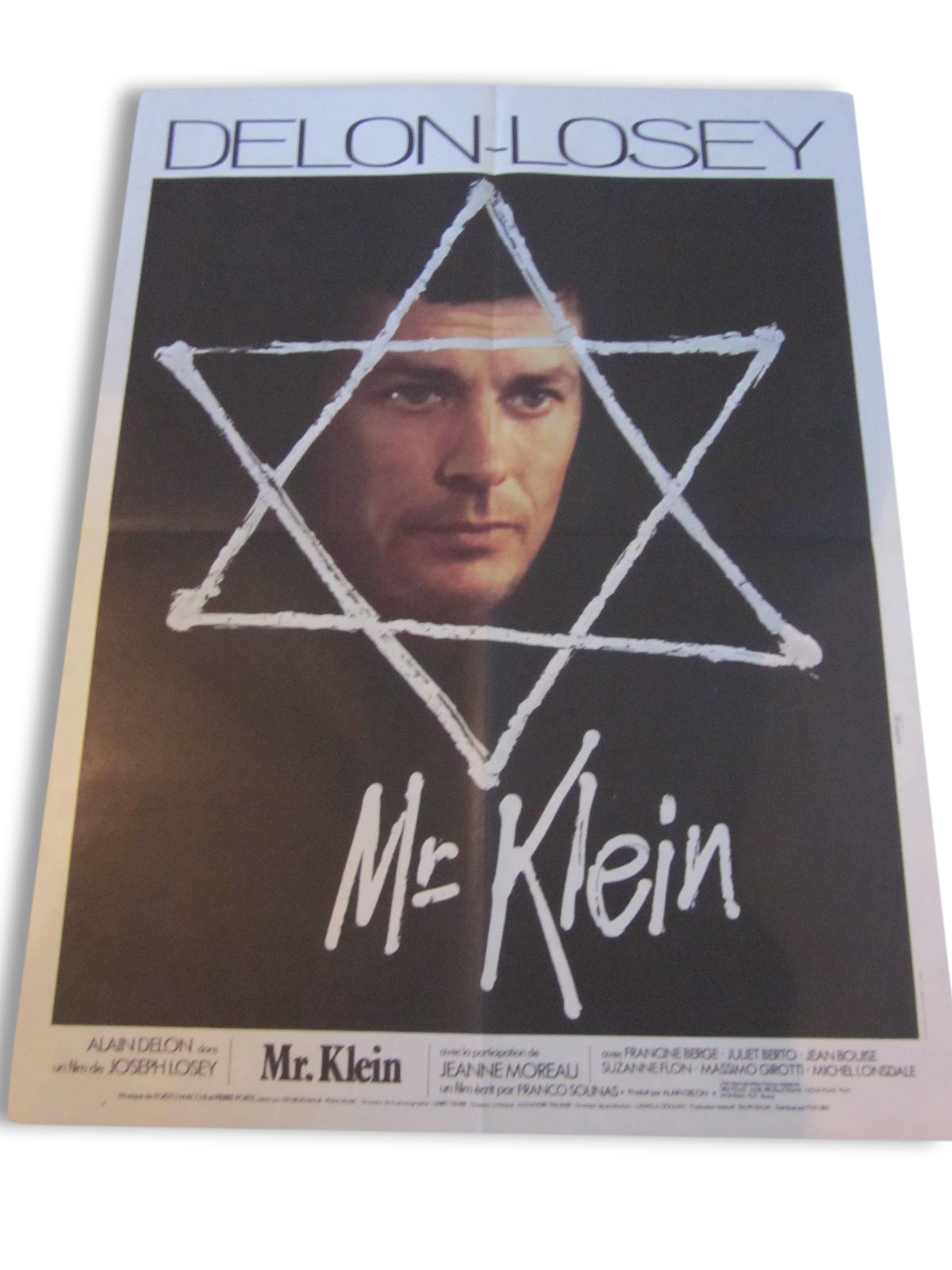 Shows Mr Klein.