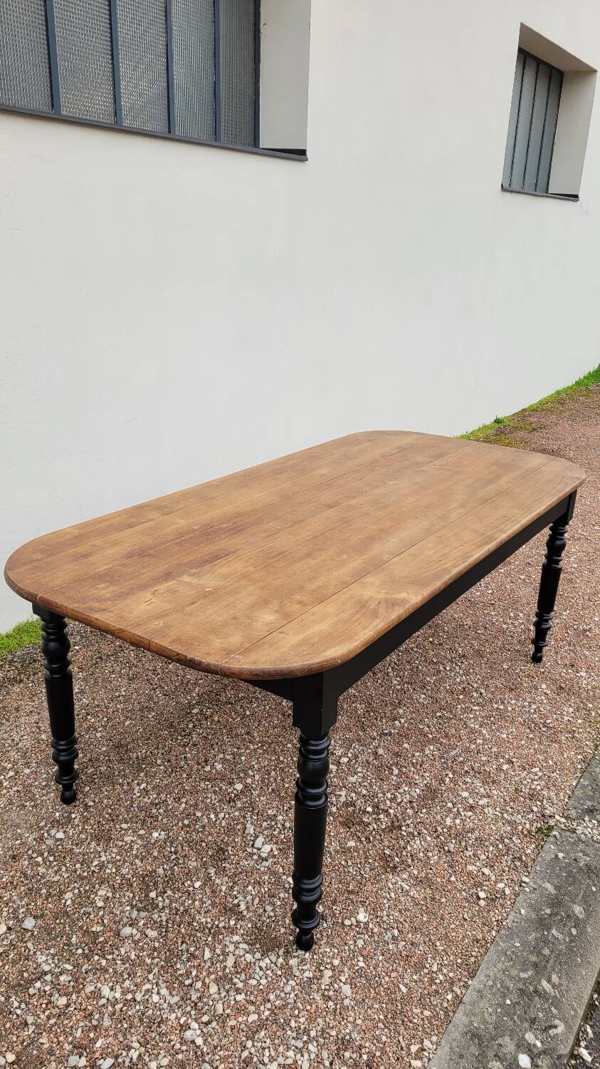 Louis Philippe style oval patinated bistro farm table - 1m90