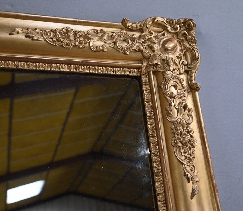 Important gilded wooden mirror, Restoration style – 19th century