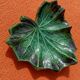 Retro leaf pocket emptier