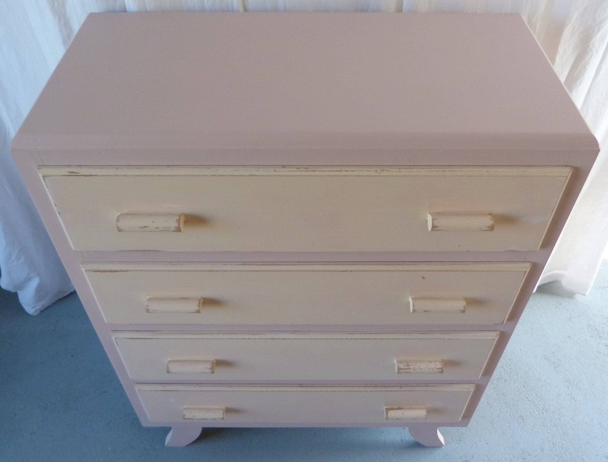50s dresser