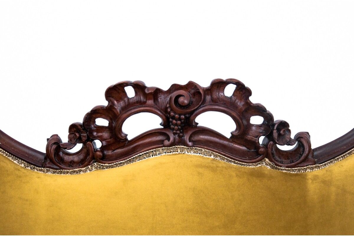 Rococo sofa, France, around 1900 after renovation