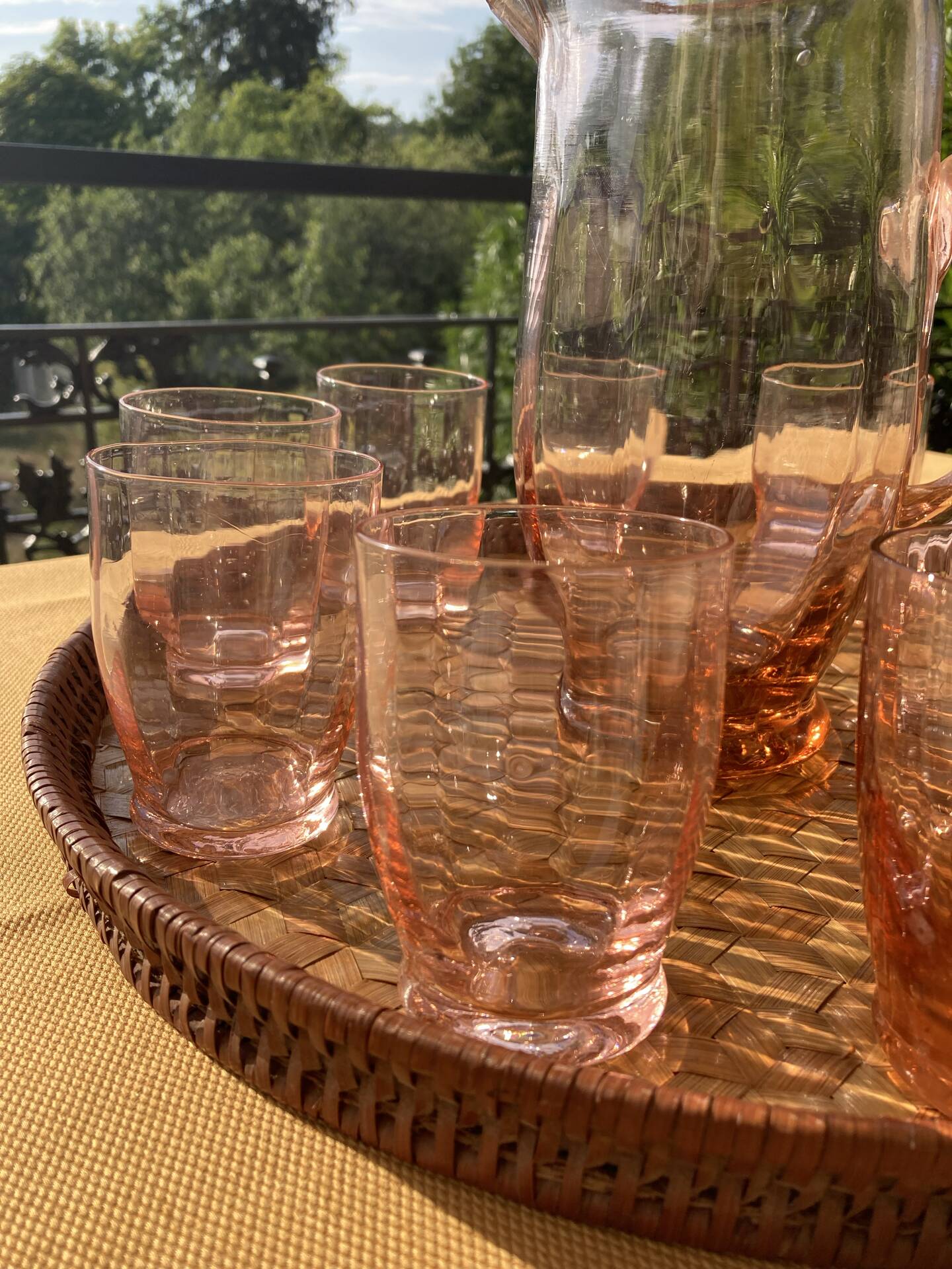 Service of orangeade in antique Rosaline.