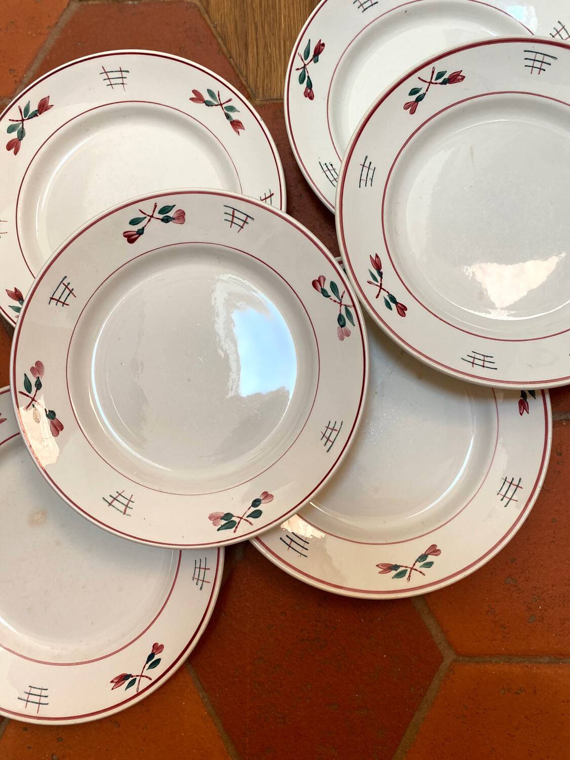 6 pink and green plates in old earthenware from St Amand