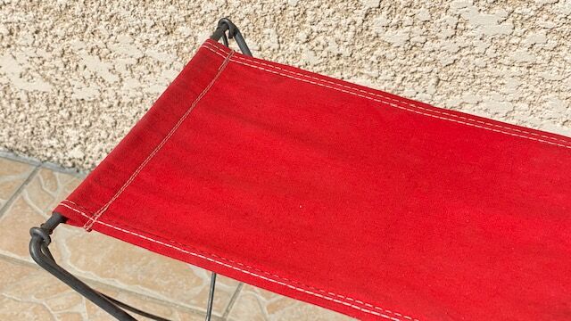 Folding nomad stool from camping rouge