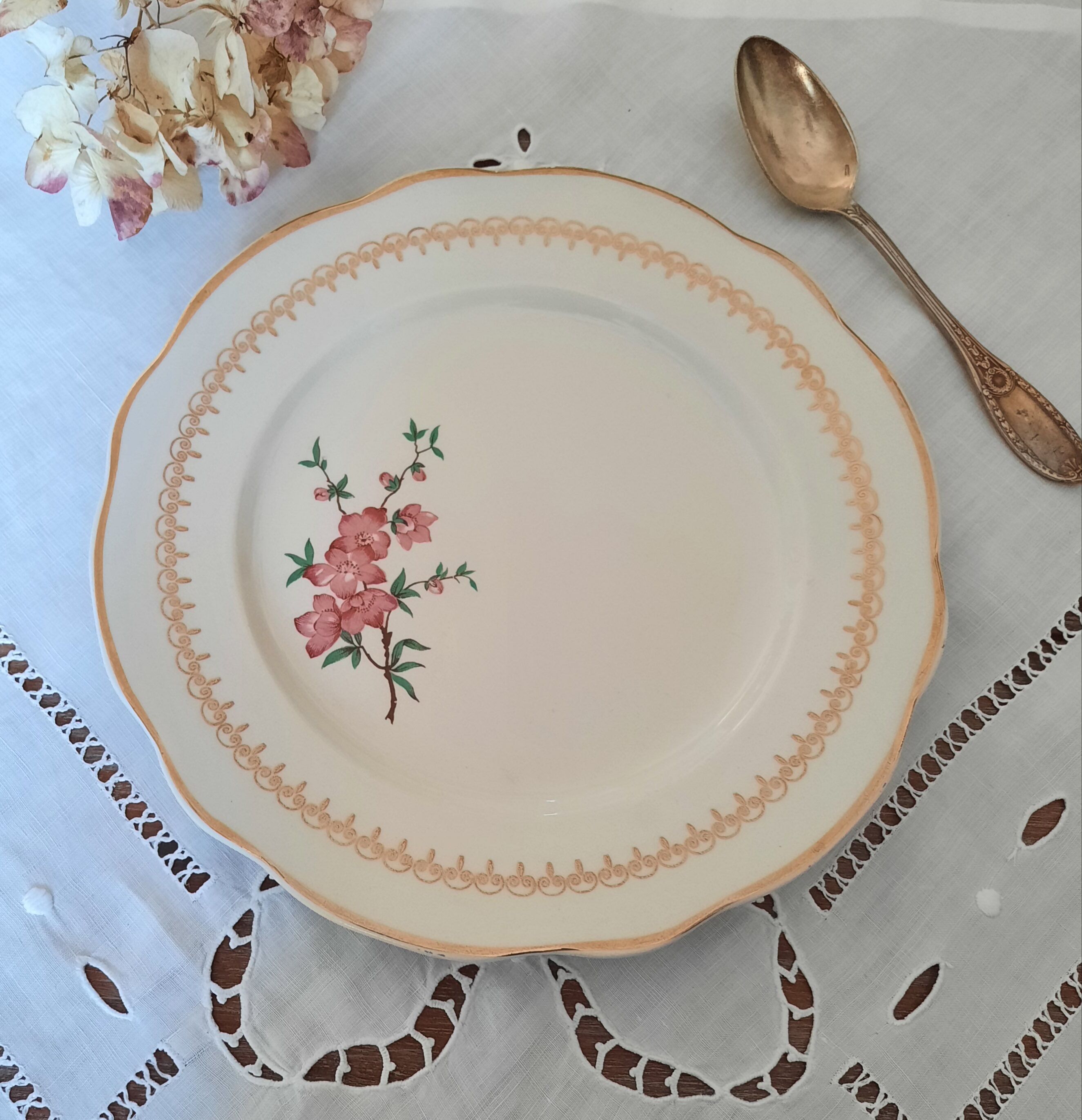 Cake service with mismatched plates