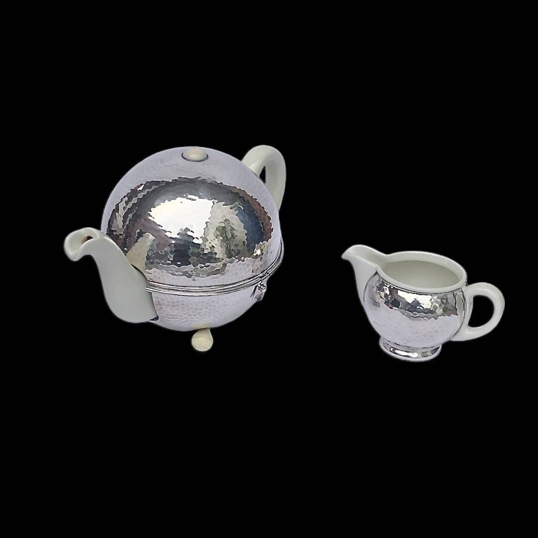 Wmf art deco teapot and matching milk jug - porcelain and silver-plated metal