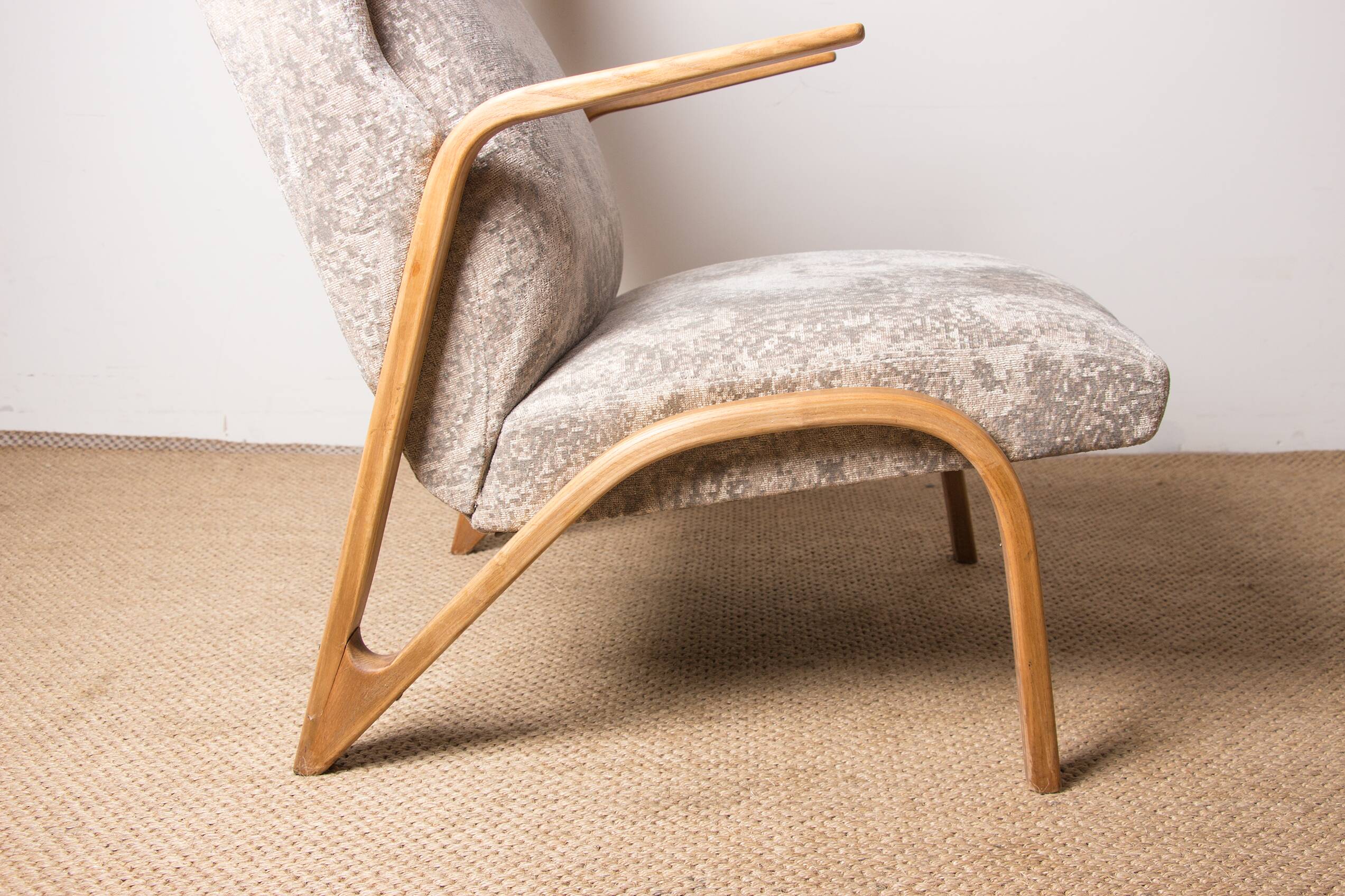 High armchair in curved beech and recent konkav fabric model by paul bode for federholz.
