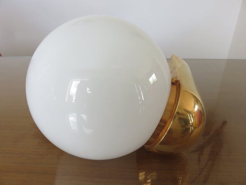 Pair of appliques " Limburg " white opaline and golden methacrylate 80s