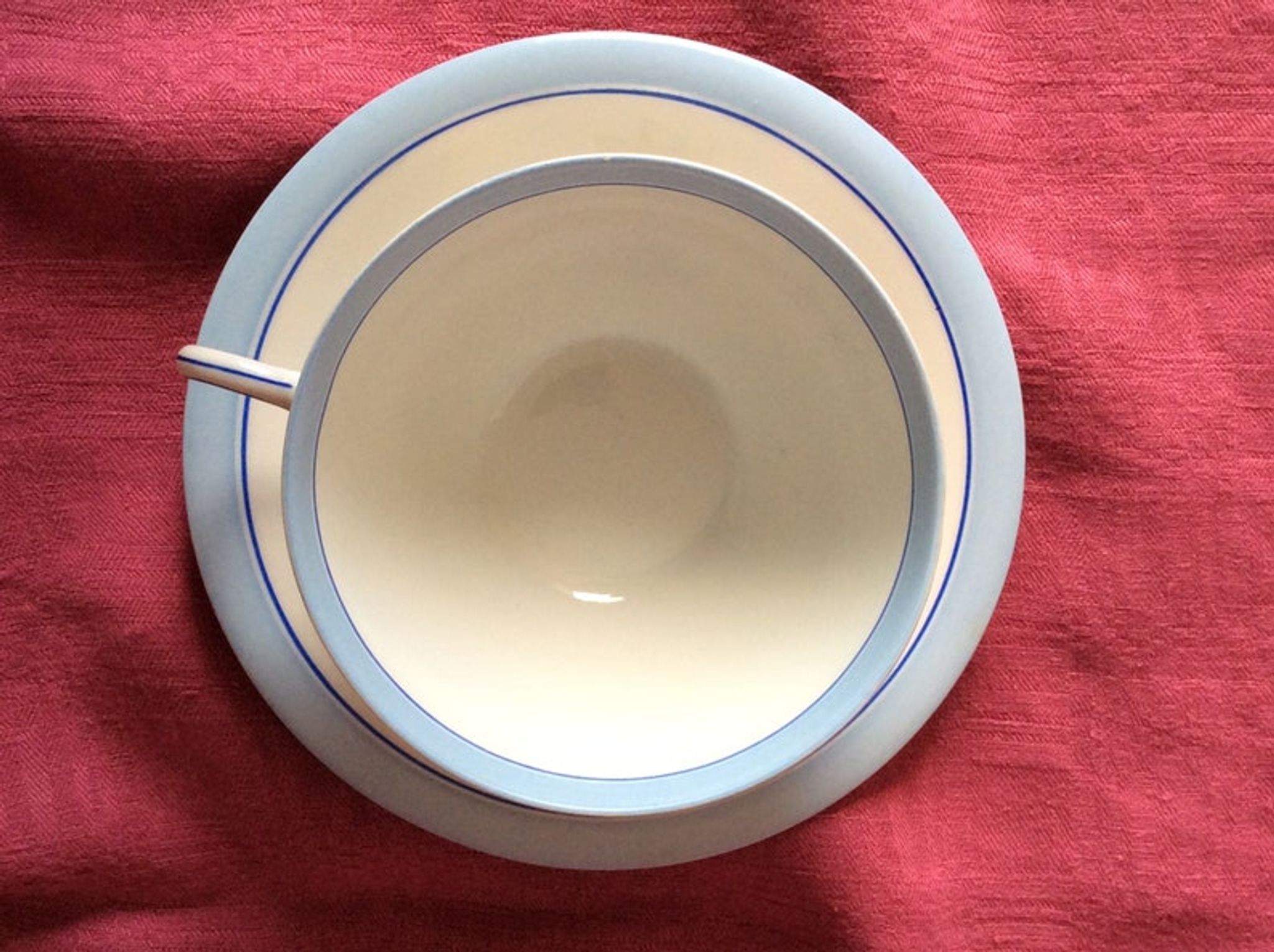 Tasse et sous-tasse pour petit déjeuner années 1960