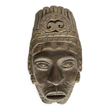Masque en céramique