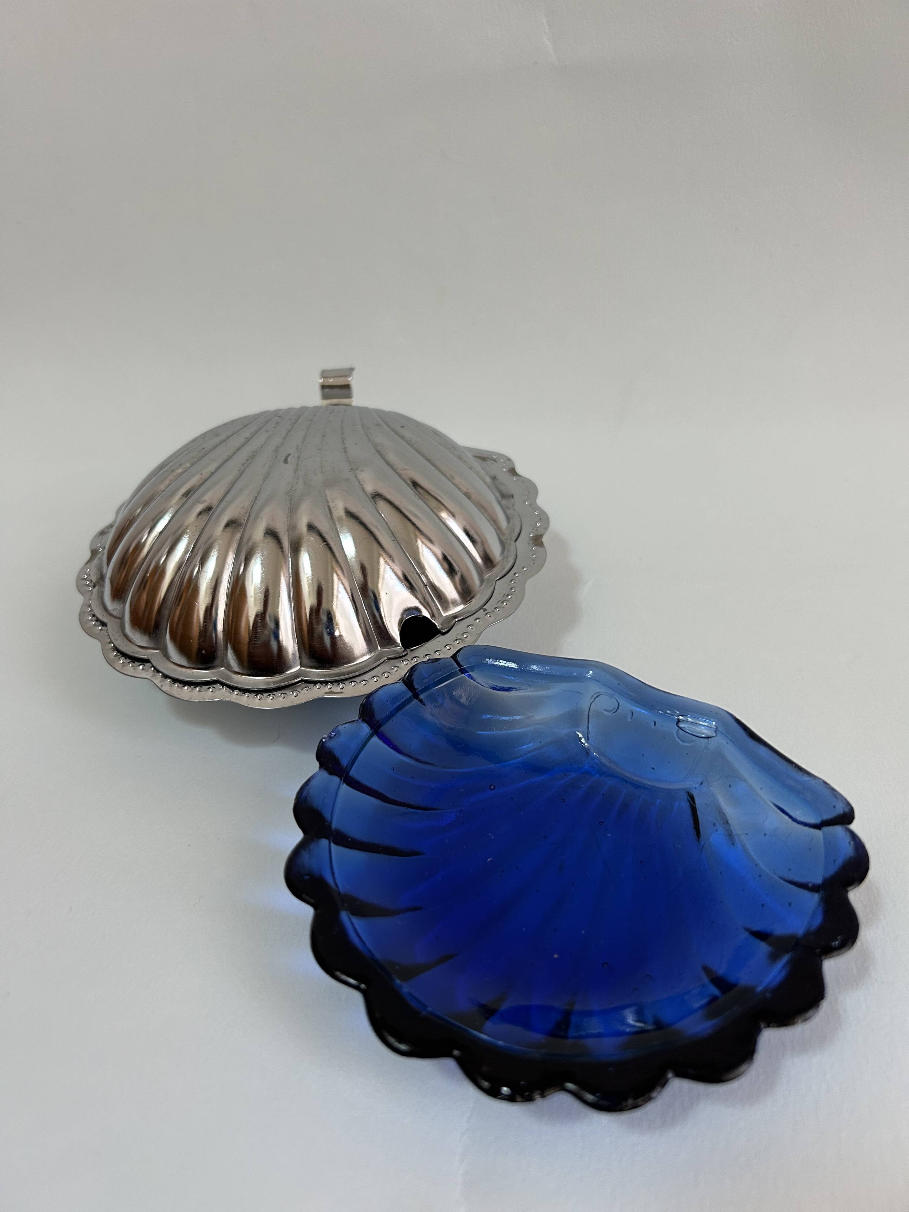 Beurrier coquillage inox et coupelle bleue