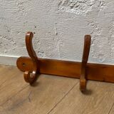 Curved wooden wall rack 4 hangers