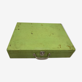Green painter's case