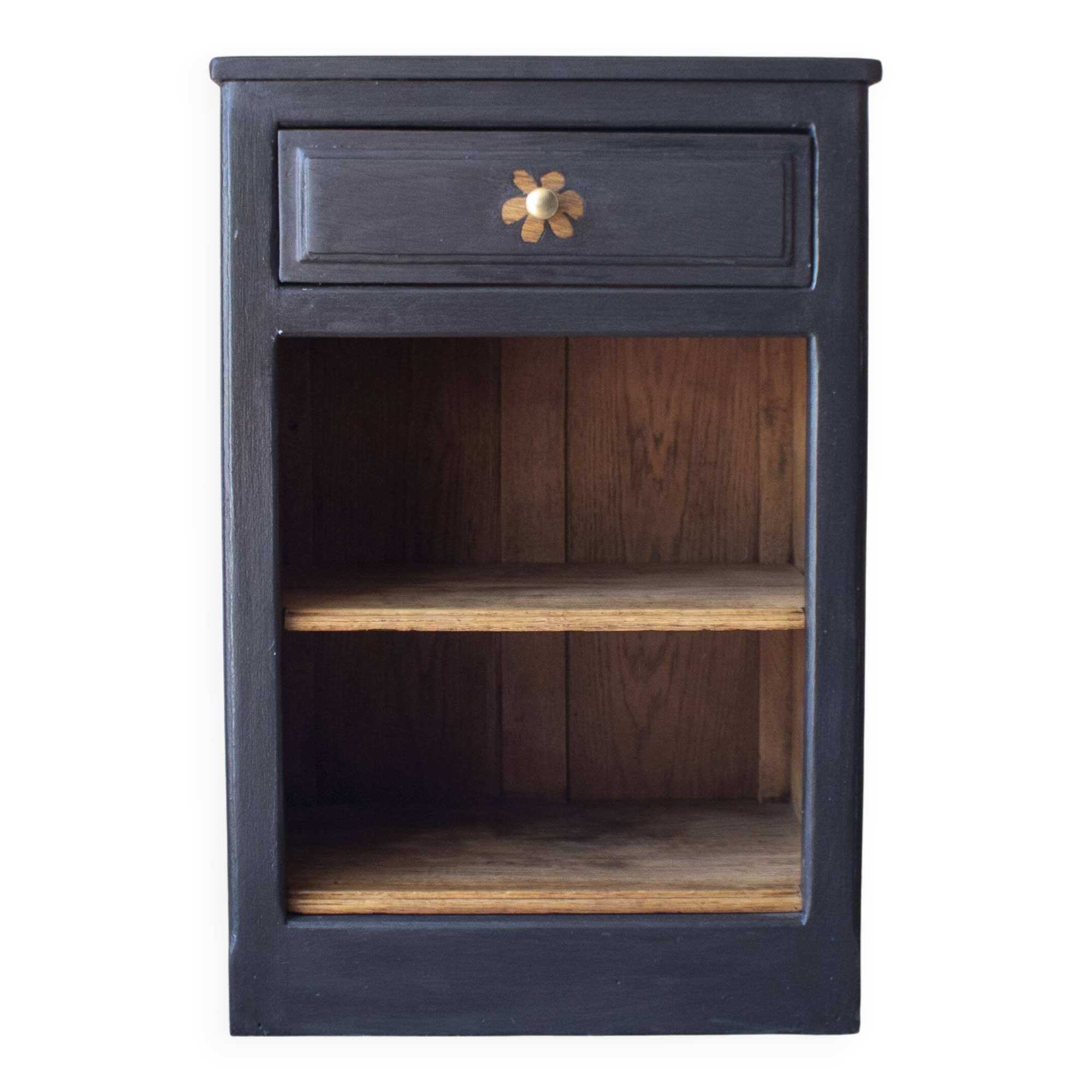 Low bookshelf furniture