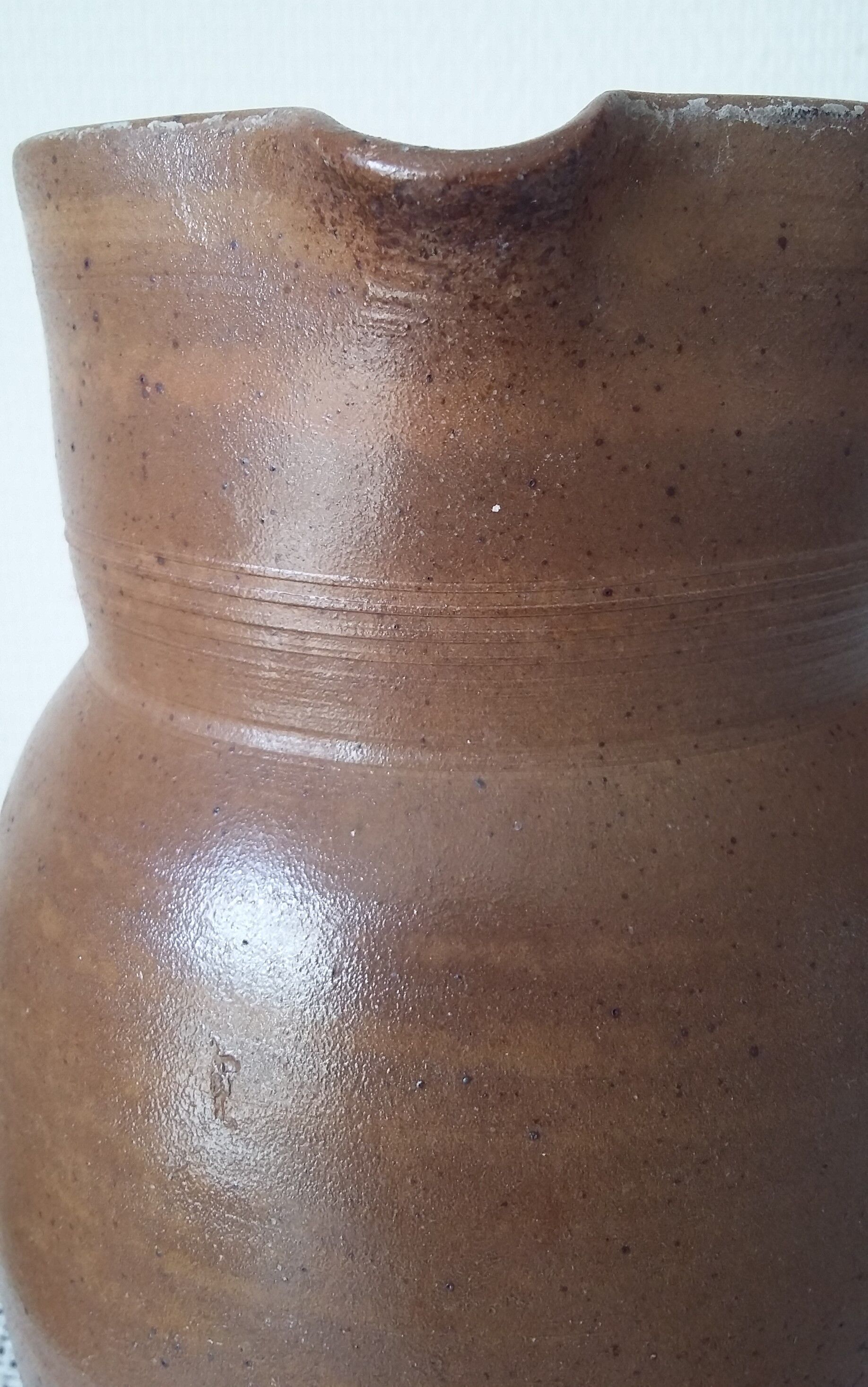 The Berry stoneware jug