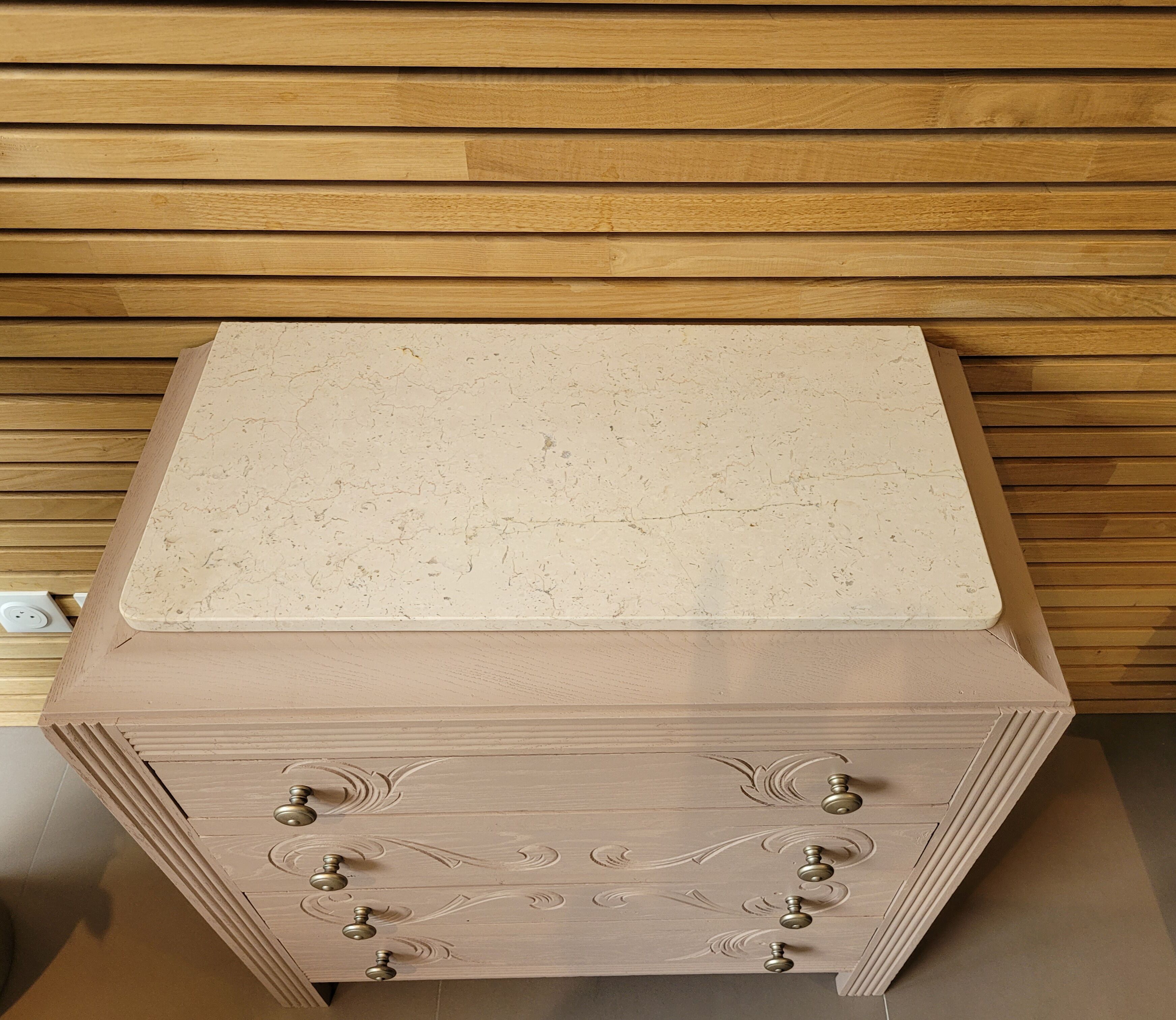 Vintage art deco chest of drawers