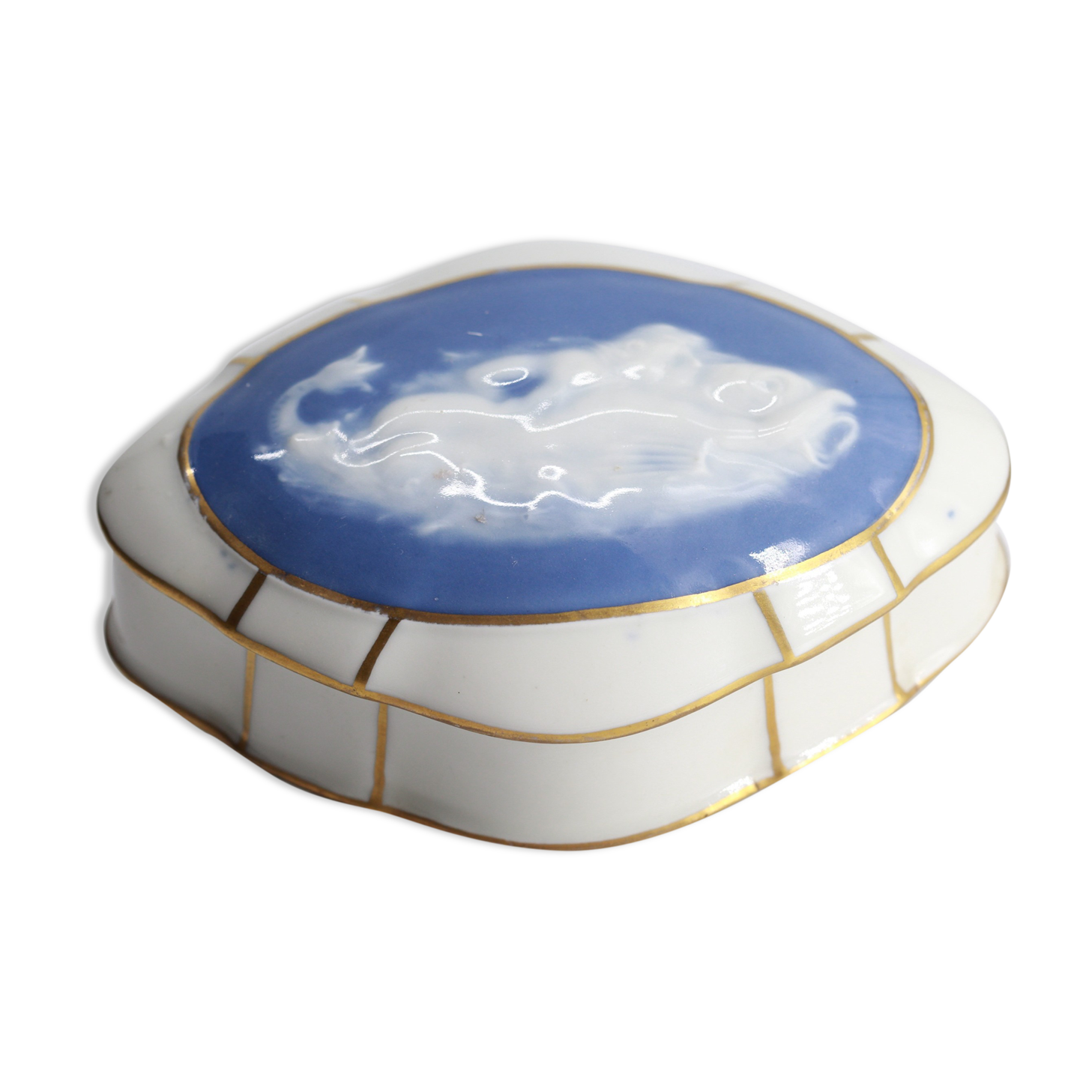 Old limoges porcelain jewelry box