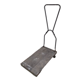 Old platform cart