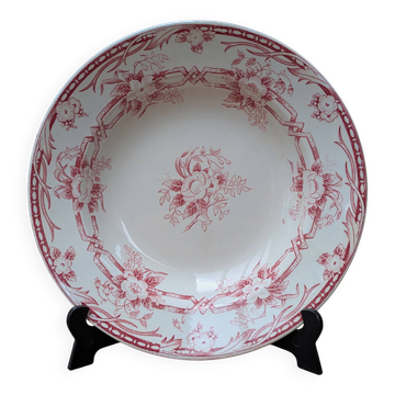 Hollow plate Sarreguemines model Cérès decorated with pink flowers Terre de Fer