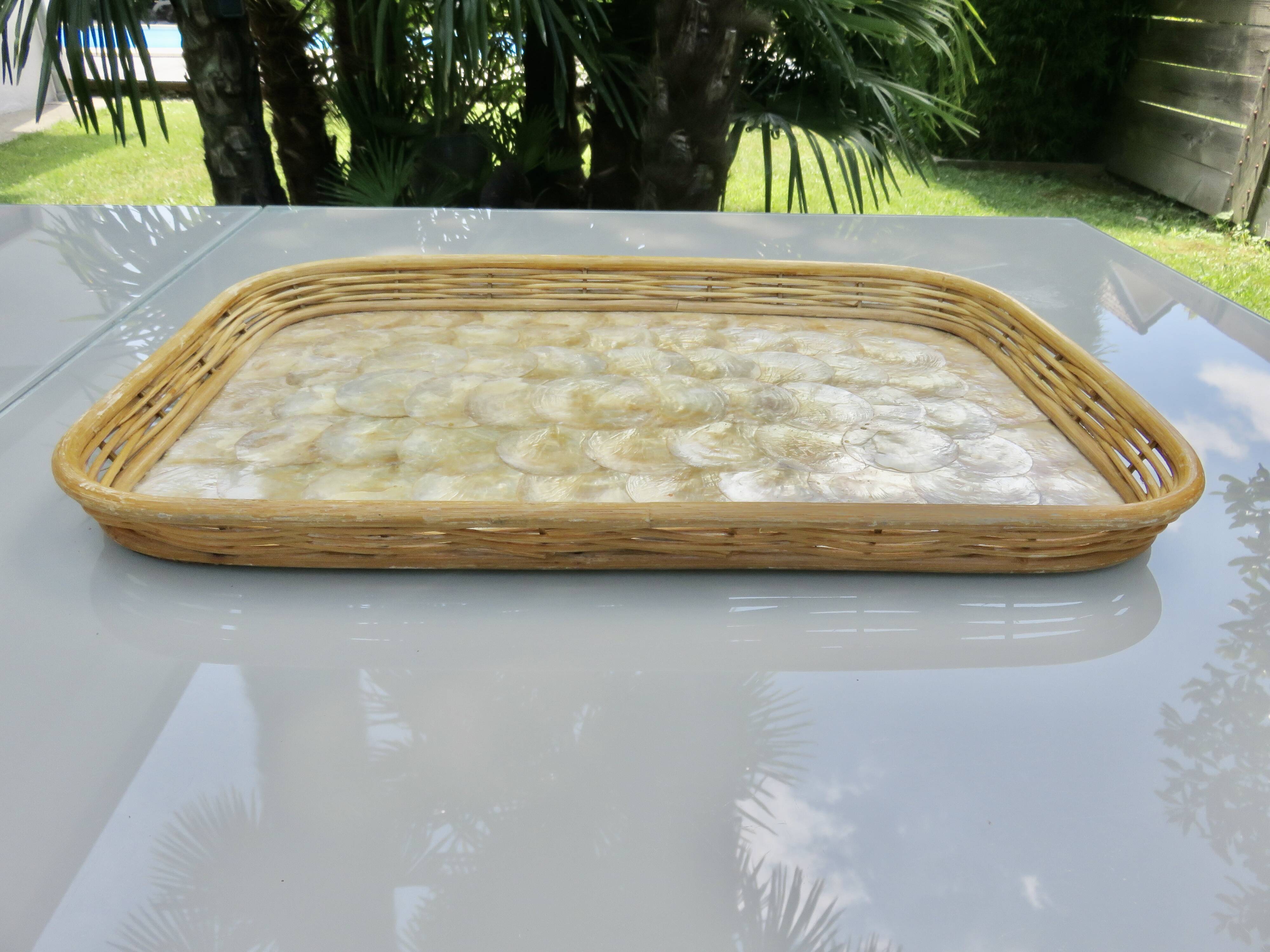 Old tray in woven rattan and mother-of-pearl, 1980s, vintage