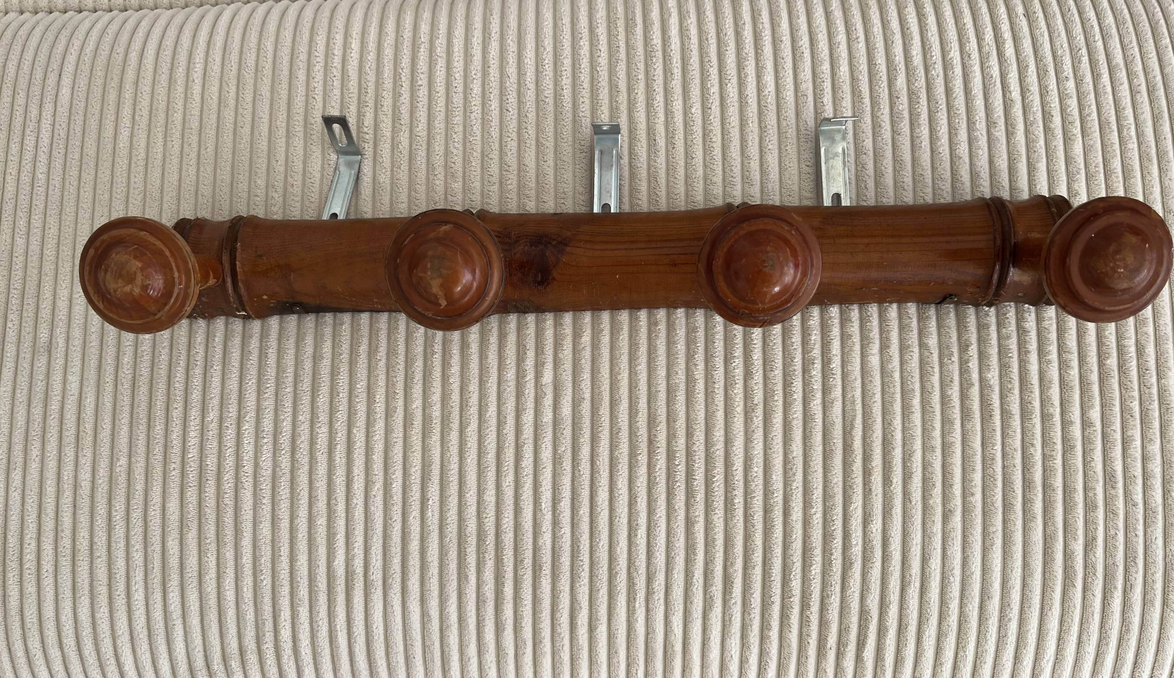 Coat rack