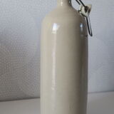Bouteille en grès