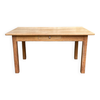 Table de ferme vintage