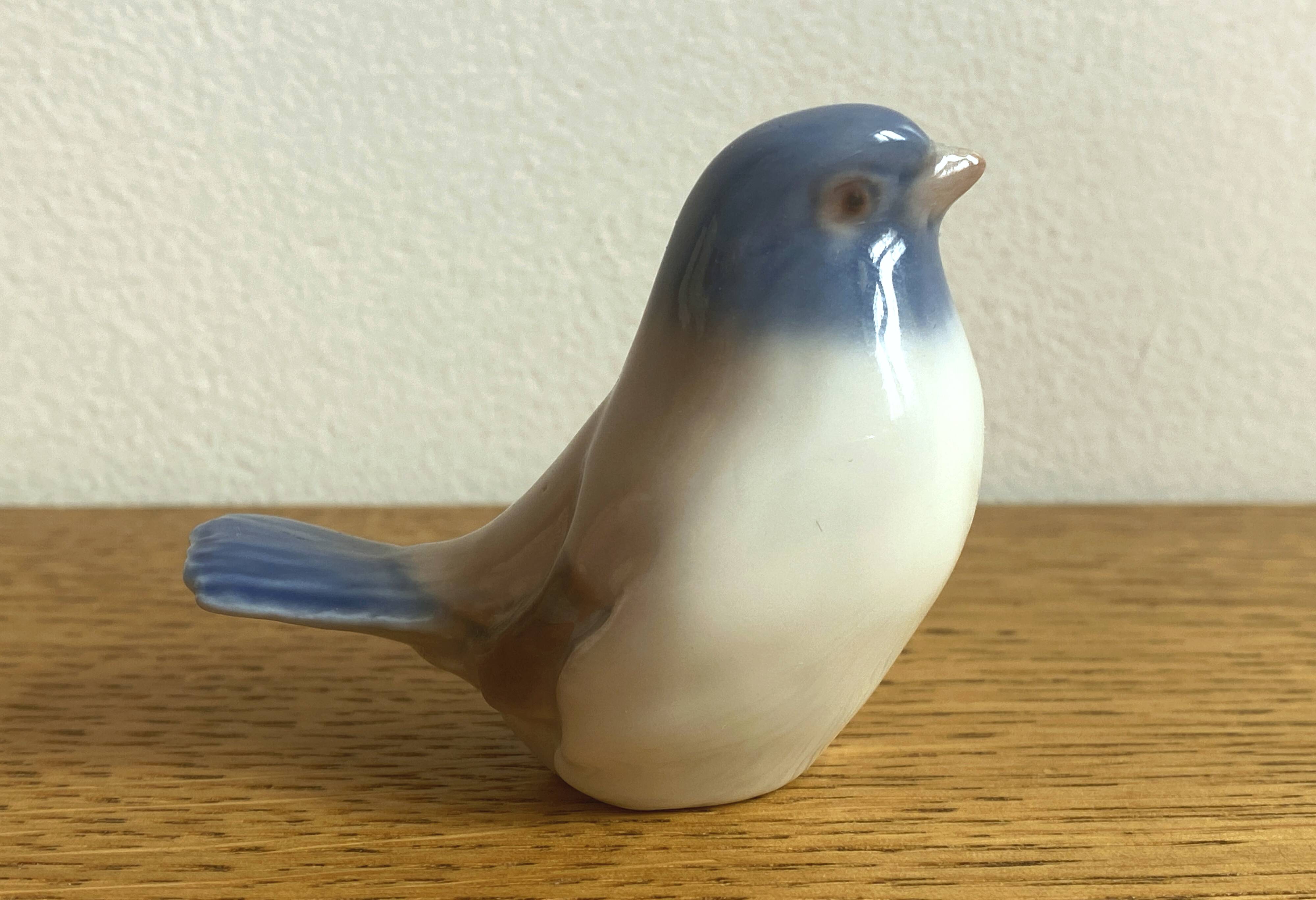 Porcelain Bird Figurine Denmark Bing & Grondahl B&G Denmark Design