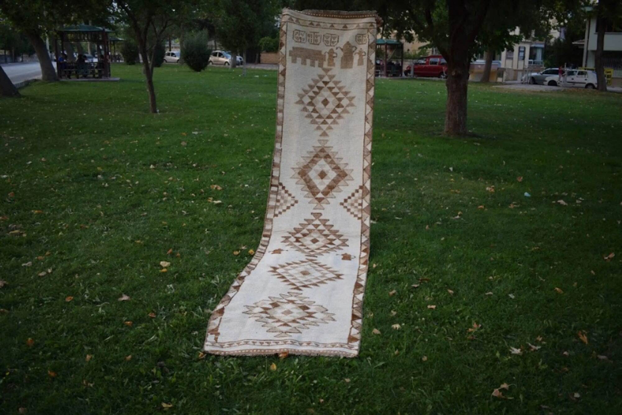 Vintage Turkish hallway rug 90x404 cm